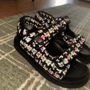 Kurt Geiger Orsan Colored Sandal